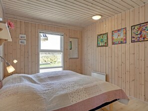 4 bedrooms, WiFi