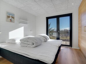 4 bedrooms, Internet
