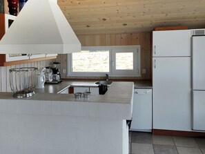 Køleskab, mikrobølgeovn, ovn, opvaskemaskine