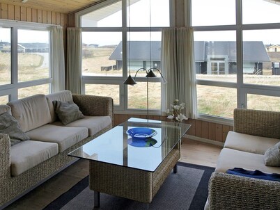 "Alana" - 346m from the sea by Interhome