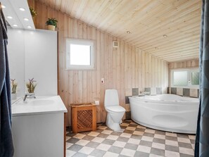 Bathroom - "Ellen" - 289m from the sea by Interhome (Hjørring)