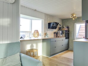 Køleskab, mikrobølgeovn, ovn, opvaskemaskine
