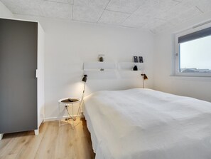 4 bedrooms, Internet