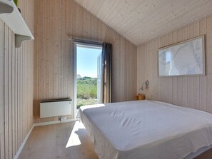 4 bedrooms, WiFi