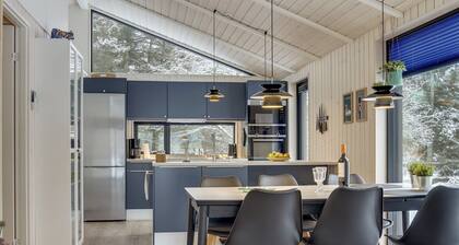 "Hildegard" - 1.5km from the sea by Interhome