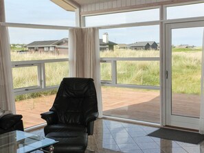 Televisie en een open haard