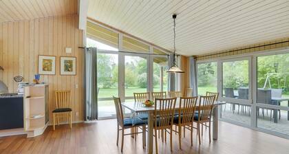 "Els" - 900m from the sea by Interhome