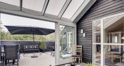 "Henriete" - 3.5km from the sea by Interhome