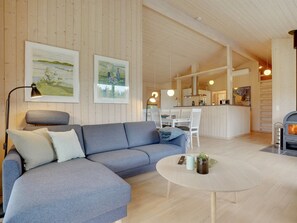 Fernseher, Kamin
