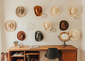 Interior - The Stockyard Exchange (River Oaks)