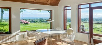 "Nella" - 1.2km from the sea by Interhome