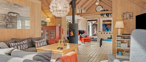 Téléviseur, foyer, lecteur de DVD