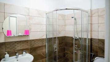 Habitación básica doble | Ropa de cama