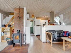 Fernseher, Kamin
