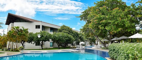 5 piscines extérieures