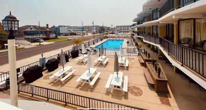Settle In the Sun!
Fantastic centrally located North Wildwood Condo