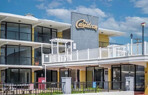 Exterior - Settle In the Sun!
Fantastic centrally located North Wildwood Condo  (North Wildwood)