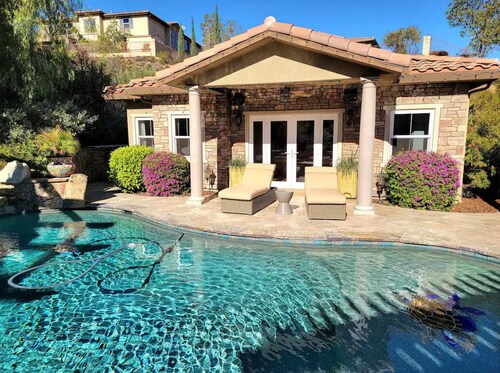	
Adorable- Entire Guest House: Pool, Hot Tub, Beautiful Fountain & Huge Patio!
