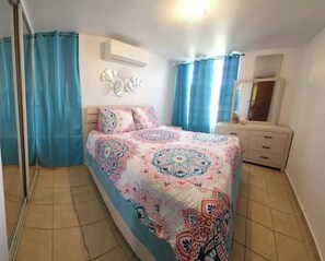 3 bedrooms, WiFi, bed sheets