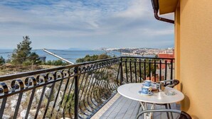 Unclassified image, 5 of 16, button - Apartments Big - sea View (Podstrana)