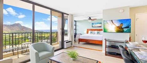 1 quarto, escrivaninha, ferros/tábuas de passar roupa, Wi-Fi de cortesia