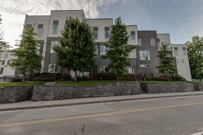 Exterior - Music City Command Center: 3BR Berry Hill Home (Berry Hill)