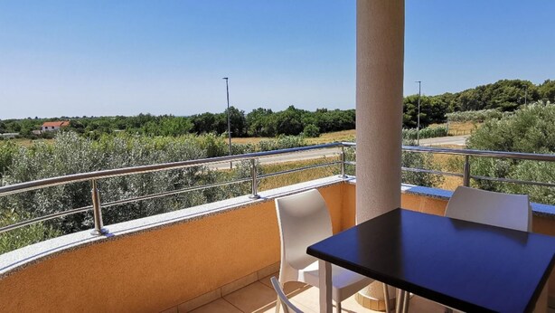 Apartment - Gorgi - Garden View - A2 6 (Liznjan)