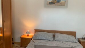 Luokittelematon kuva, 4 kautta 13, painike