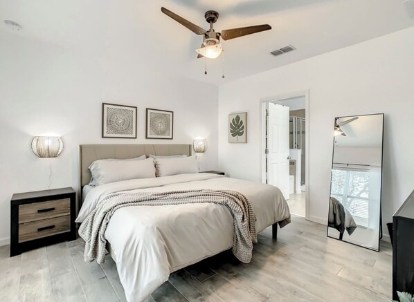 3 habitaciones, tabla de planchar con plancha y wifi gratis