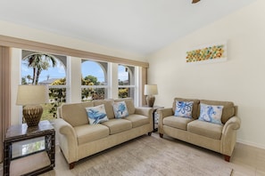 Fernseher, DVD-Player