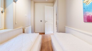 Imagen sin descripción, 5 de 15, botón