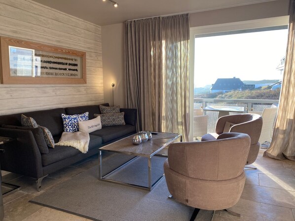 Imagen sin descripción, 1 de 15, botón