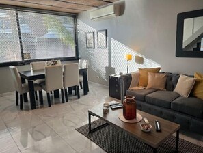 TV - Spectacular and luninous duplex in Palermo of 100m2
 (Buenos Aires)