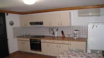 Apartment, Smoking | 2 bedrooms