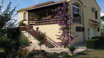 Căn hộ, hút thuốc | Ngoại thất