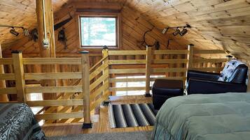 2 bedrooms, bed sheets