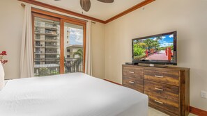 2 bedrooms, iron/ironing board, travel crib, free WiFi