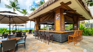 Bar (en la propiedad)