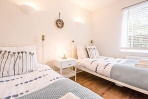 2 slaapkamers, een strijkplank/strijkijzer, wifi, beddengoed