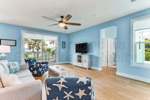 House, Multiple Bedrooms | Living area - 391 South Fletcher 7 Bedroom Home by RedAwning (Fernandina Beach)