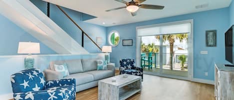 Maison, plusieurs chambres | Coin séjour