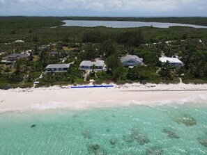 House, 4 Bedrooms | Beach | On the beach