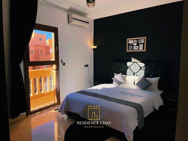 2 chambres, fer et planche à repasser, Wi-Fi, draps fournis