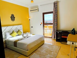 Panoramic Penthouse | 2 bedrooms, desk, iron/ironing board, free WiFi