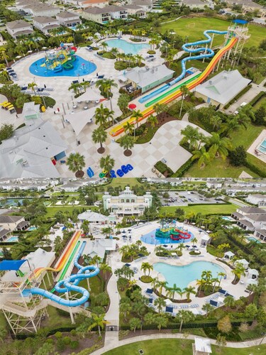 Disney Vacation Villa. Free Water park and Disney Shuttle. Themed Room.