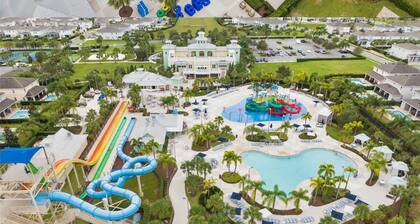 Disney Vacation Villa. Free Water park and Disney Shuttle. Themed Room.