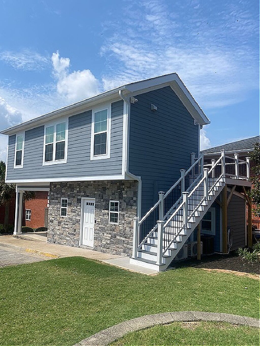 Southern Charm with Big City Living. Brand new studio in heart of North Augusta.