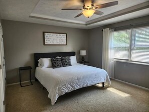 4 camere, ferro/asse da stiro, culla da viaggio, Wi-Fi gratuito