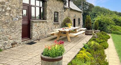 Kiri Cottage, Hawkridge