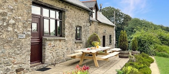 Kiri Cottage, Hawkridge